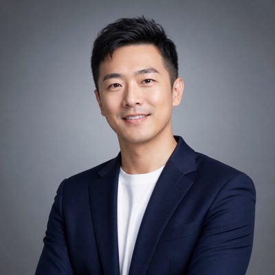陈明轩,成人游戏创始人兼CEO,正面职业照
